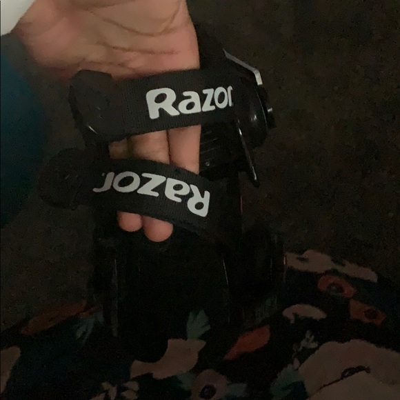 Razor skates - Picture 3 of 3